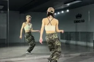 雪君老师零基础爵士舞410课：从基本功到热门舞曲