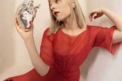 Aurora《What Happened To The Heart (Deluxe)》[无损FLAC/MP3/1.05GB]