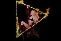 Ava Max《Don’t Click Play》[无损FLAC/MP3/551MB]