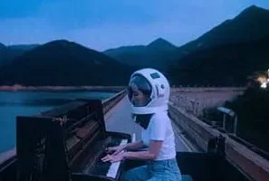 Kiri T《至少做一件离谱的事》[无损FLAC/MP3/53MB]