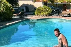 Post Malone《AUSTIN》[无损FLAC/MP3/1.03GB]