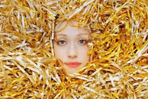 SOMI《Gold Gold Gold》[高清4K/2160P/MP4/1.4GB]
