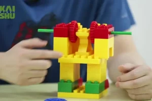 乐高冠军导师零基础拼插课：18个创意模型搭建指南