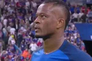 有道杨亮《全民英语背诵营》：高效提升英语的100天背诵计划